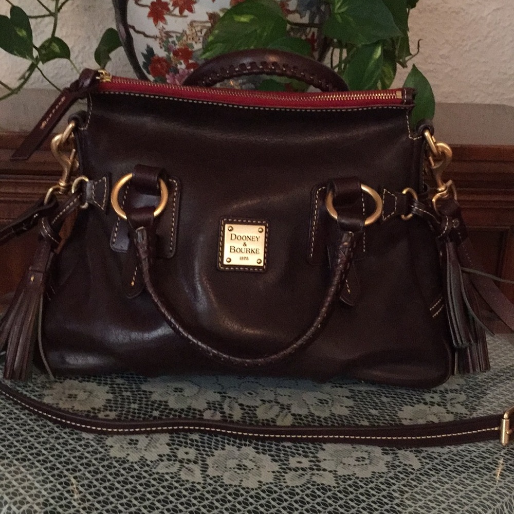 Dooney & Bourke handbag
